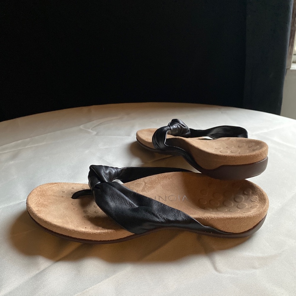 vionic sandals